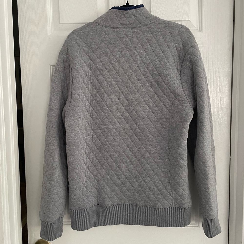 Crown & Ivy Quilted Pullover - Picture 2 of 2
